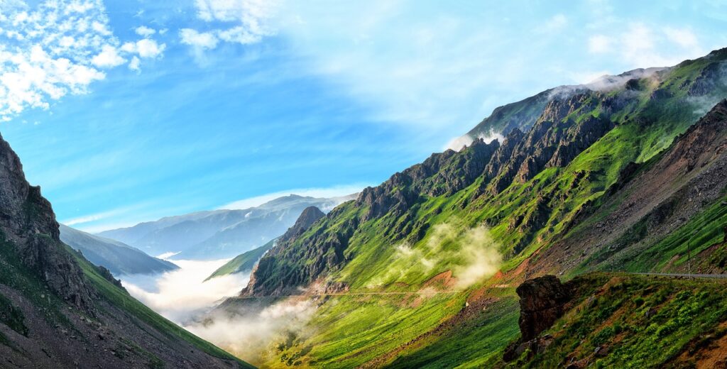 mountain nature panoramic sky view 3351653